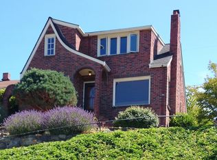 4750 46th Ave SW, Seattle, WA 98116