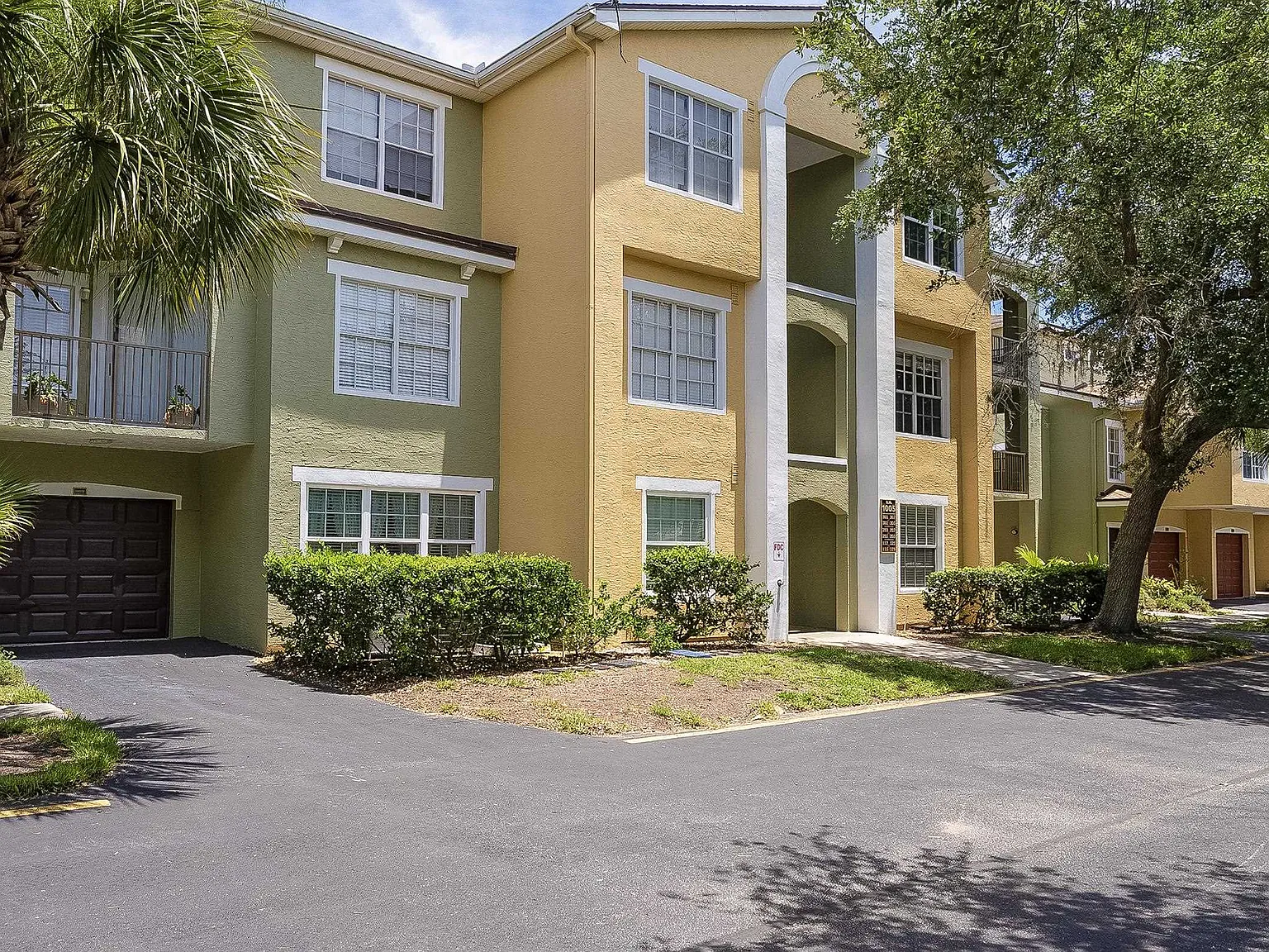 2 bed, 1252 sqft, $1,375 — Photo 4