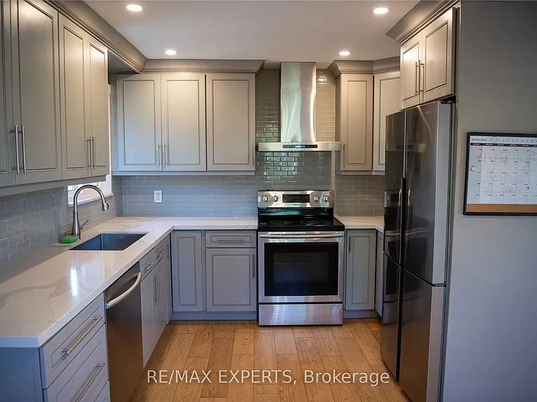 333 Rimilton Ave #UPPER — Photo 4
