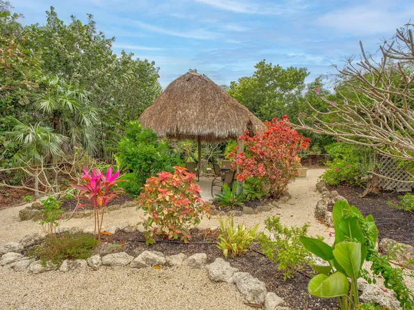 30374 Oleander Blvd, Big Pine Key, FL 33043