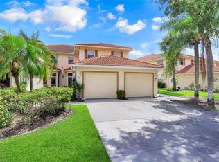 360 Robin Hood Cir UNIT 102, Naples, FL 34104