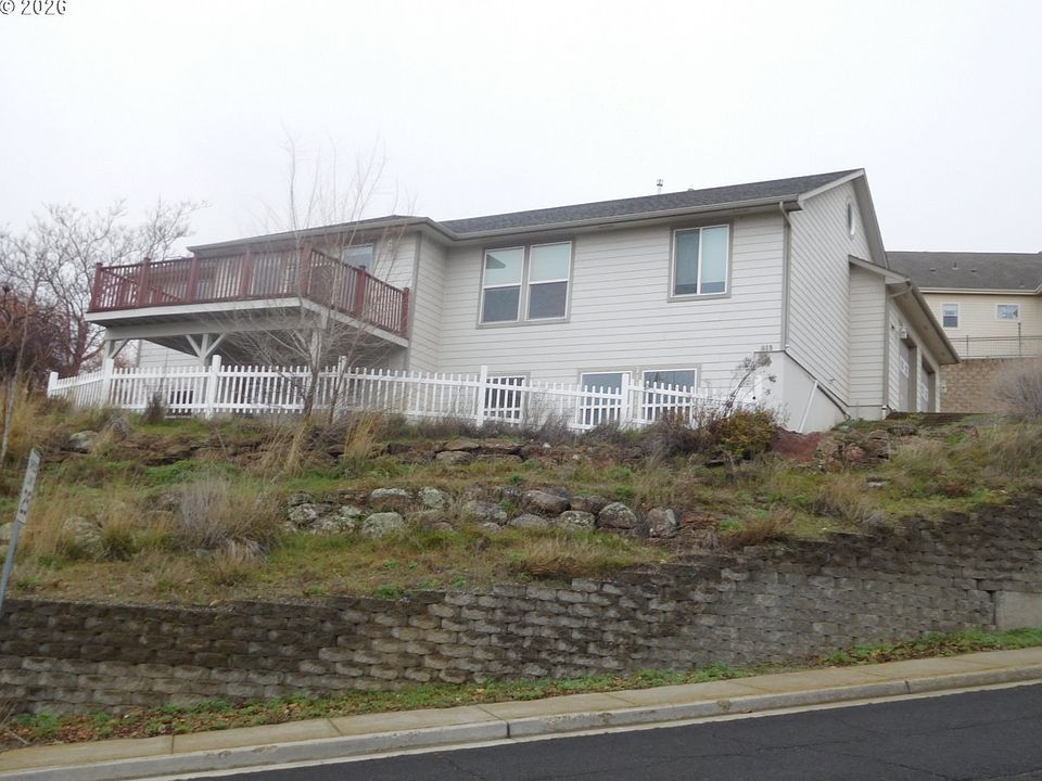 1st image of 815 N Main St