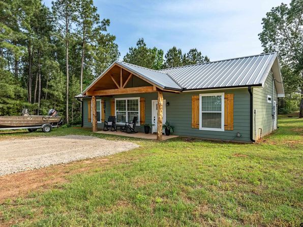 10963 County Road 4186 W, Henderson, TX 75654
