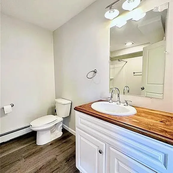 160 Turner Ave #1 — Photo 7