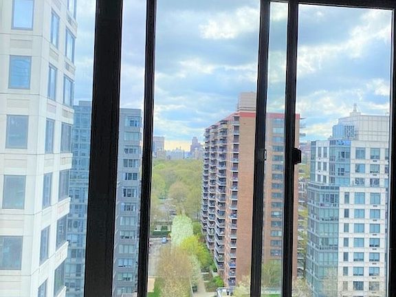 4th image of 784 Columbus Ave APT 17P