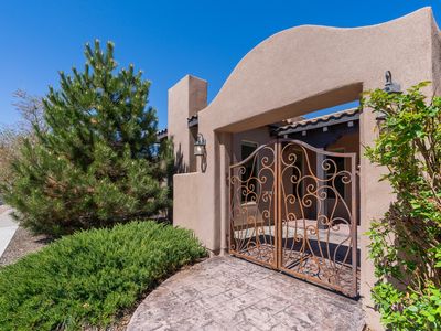 51 Bosquecillo, Santa Fe, NM, 87508