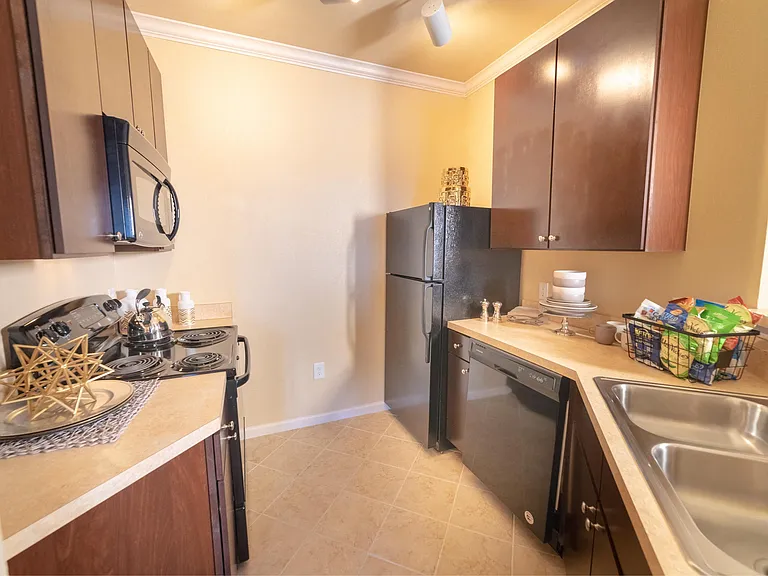 Integra Landings — Photo 31