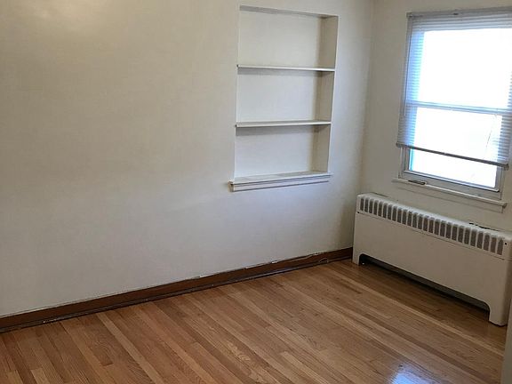 4th image of 1117 Kosciusko Blvd