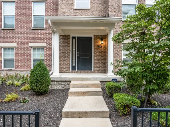 9556 Oakley Dr, Indianapolis, IN 46260