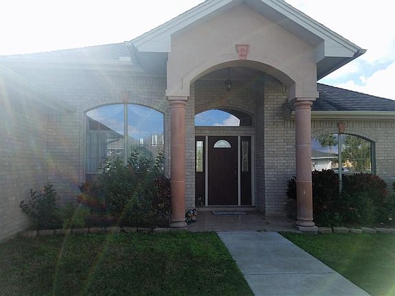 2nd image of 4 Spyglass Hill Dr