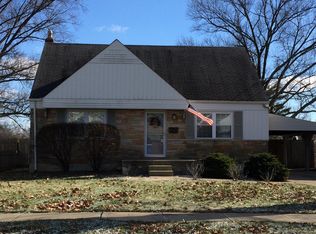 34 Drummond St, Cincinnati, OH 45218