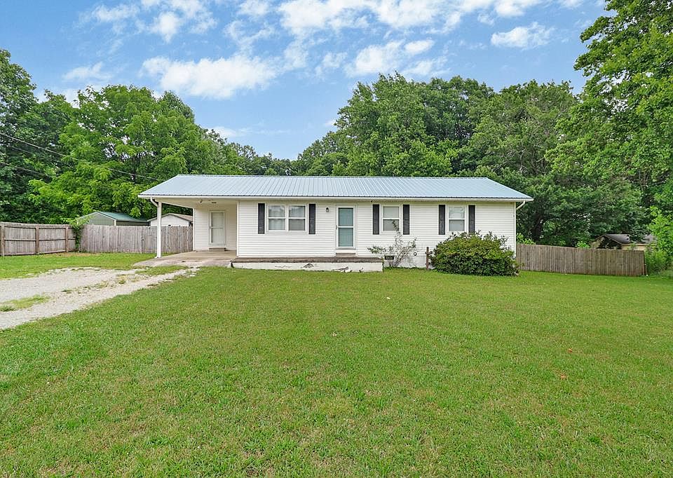 1st image of 111 Meadow Creek Dr