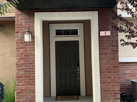 2nd image of 1035 Giacomo Ln Unit 1