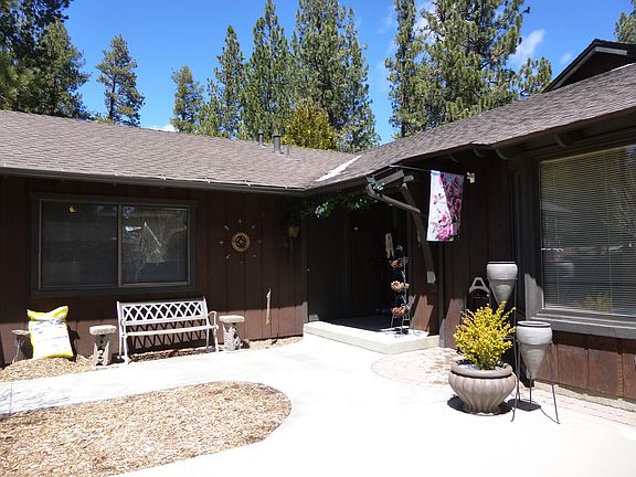 3rd image of 167 Eureka Dr