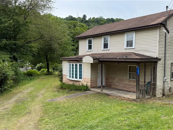 107 Kelly Station Rd, Ford City, PA 16226