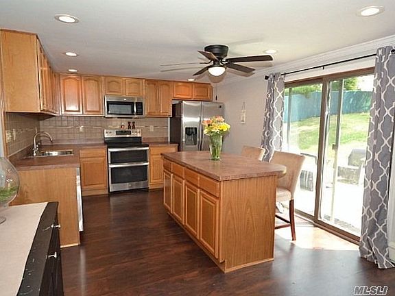 3rd image of 1 Carnegie Dr