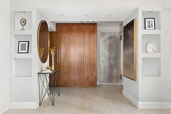 Sold by Compass | media 8
