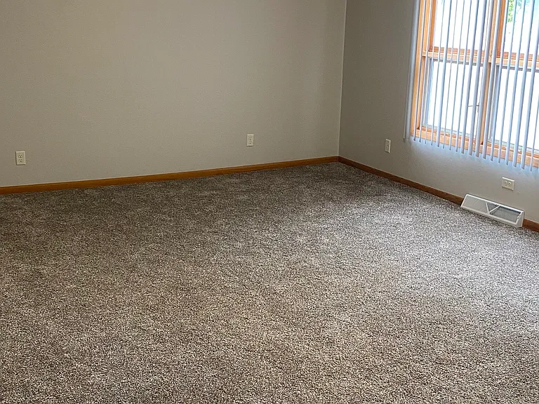 N8649 Clay St — Photo 11