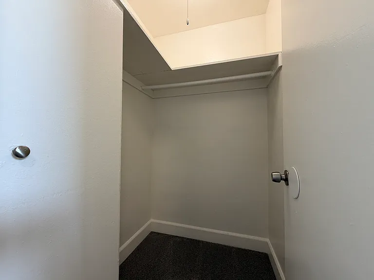 Tahoe Terrace Apartments — Photo 10