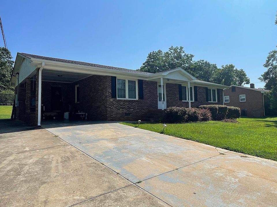 2nd image of 234 Kenneth Dr