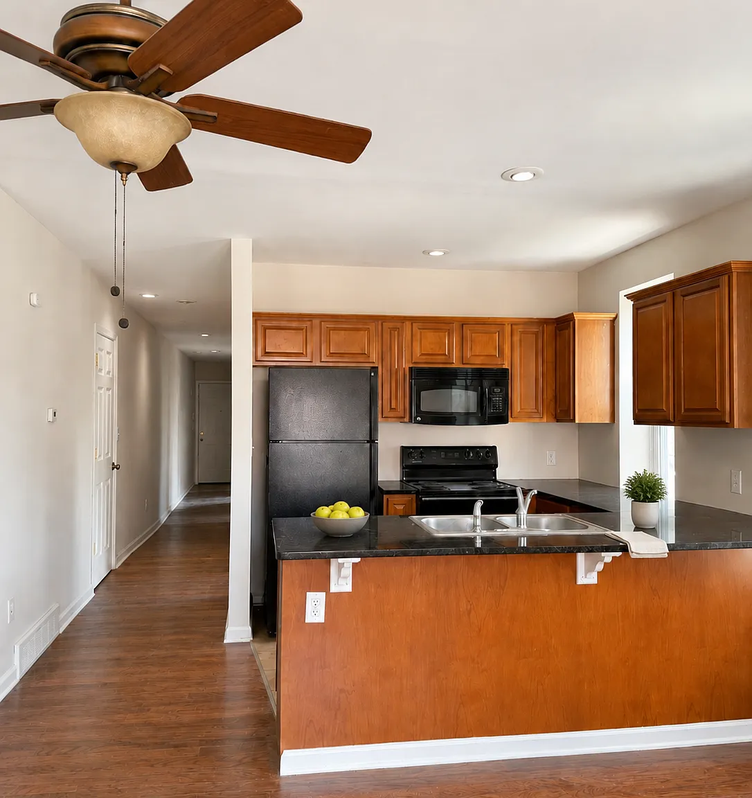 2 bed, 800 sqft, $1,497 — Photo 2