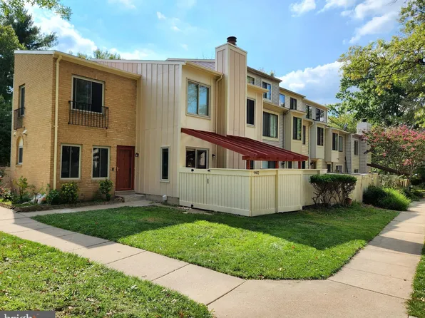 9402 Rushmore Ct, Gaithersburg, MD 20886