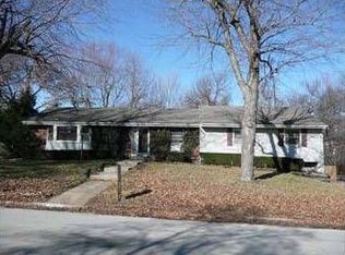 12502 Jackson Ave, Grandview, MO 64030