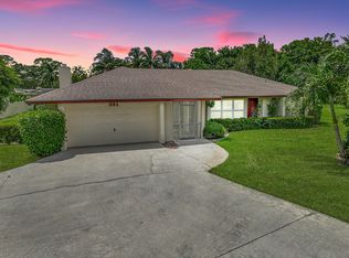 391 Old Country Rd S, Wellington, FL 33414