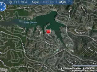Zafiro Way, Hot Springs Village, AR 71909