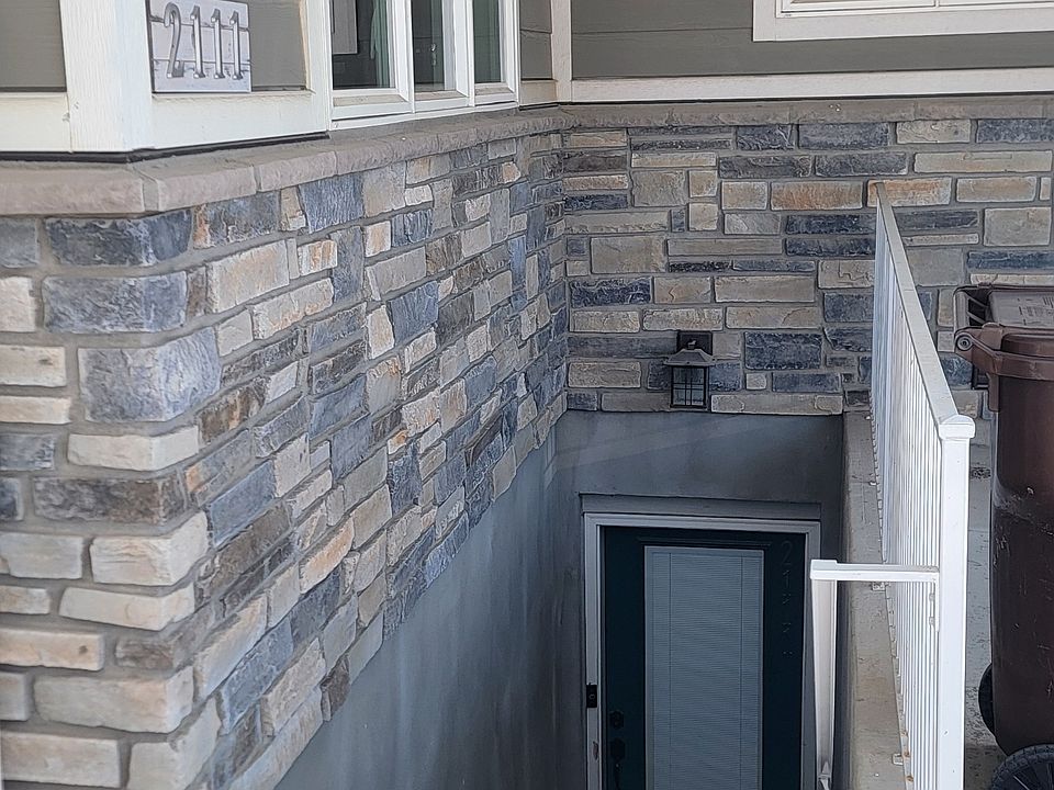 1st image of 2115 E Sunnyvale Dr