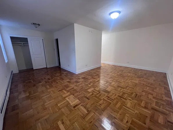 164-20 Highland Avenue image 2 of 5