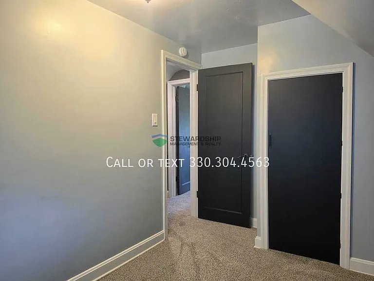 2119 Maple Ave NE — Photo 14