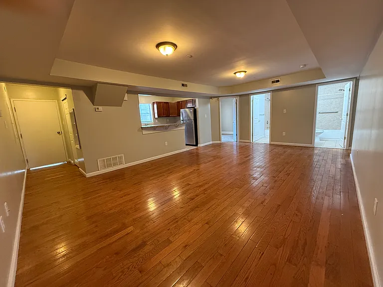 1528 N 7th St #2 — Photo 3
