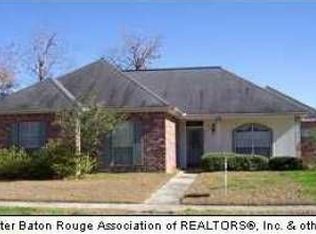 17036 Fountainbleau Dr, Prairieville, LA 70769