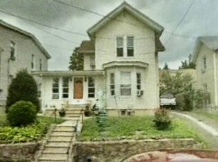 33 Somerset St, Garfield, NJ 07026