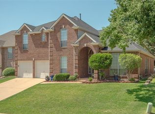 910 Kingwood Cir, Highland Village, TX 75077