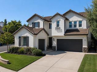 185 Laurel Wood Ct, Simi Valley, CA 93065