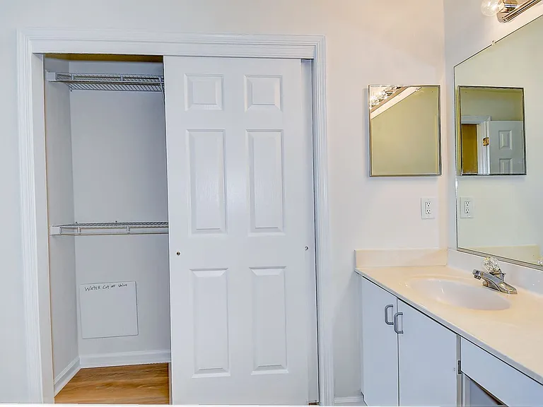 2393 London Pointe Dr — Photo 24