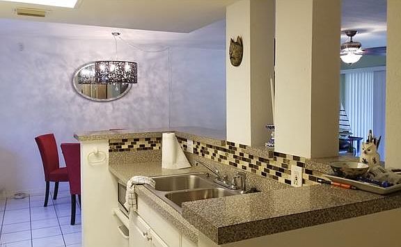 4th image of 2366 E Mall Dr APT 205