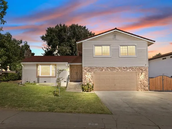 711 Southgate Rd, Sacramento, CA 95815