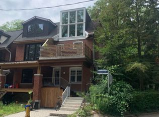 62 Fernwood Park Ave, Toronto, ON M4E3G1