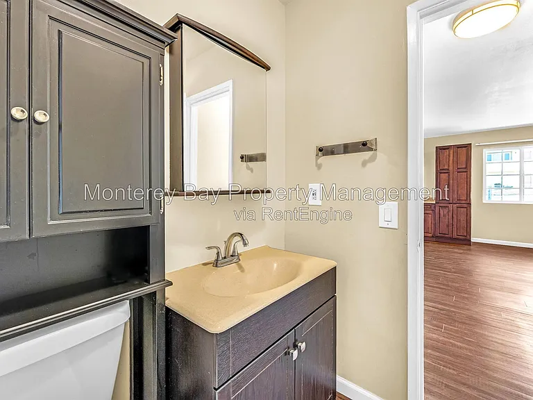 229 Hillcrest Ave #1-1-1 — Photo 19