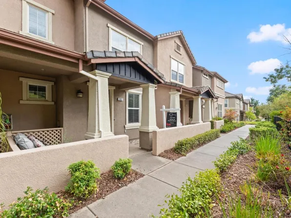 307 Blossom Rock Ln #59, Folsom, CA 95630