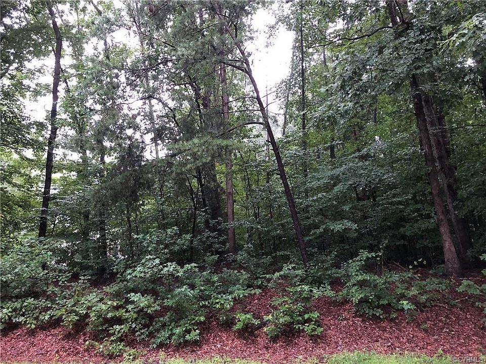 1st image of 410 Land Or Dr