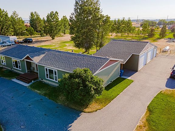 2nd image of 165 Tracy Ann Dr