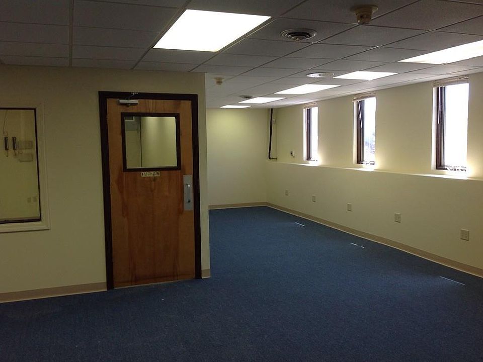 2nd image of 6 Wilkens Dr Ste 104