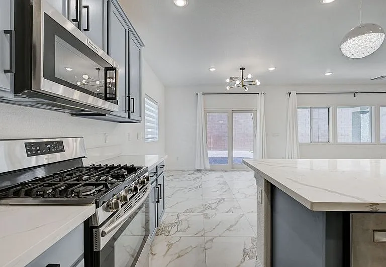 11169 Robin Park Ave — Photo 6