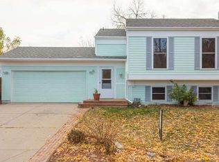 1720 Danube St, Aurora, CO 80011