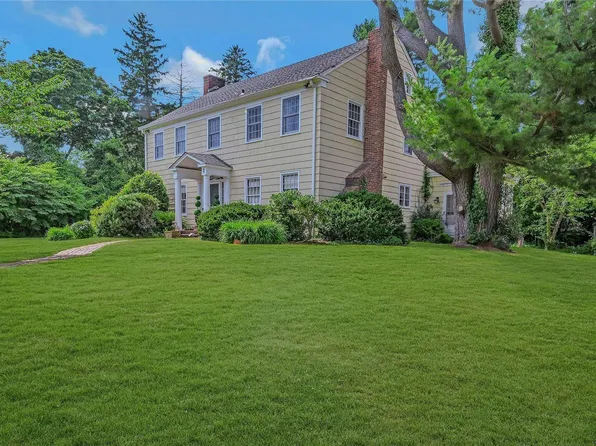 5 Bay Place, Huntington, NY 11743