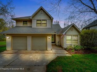 104 Deacons Grn, Clarks Summit, PA 18411